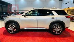 نیسان پاسفایندەر